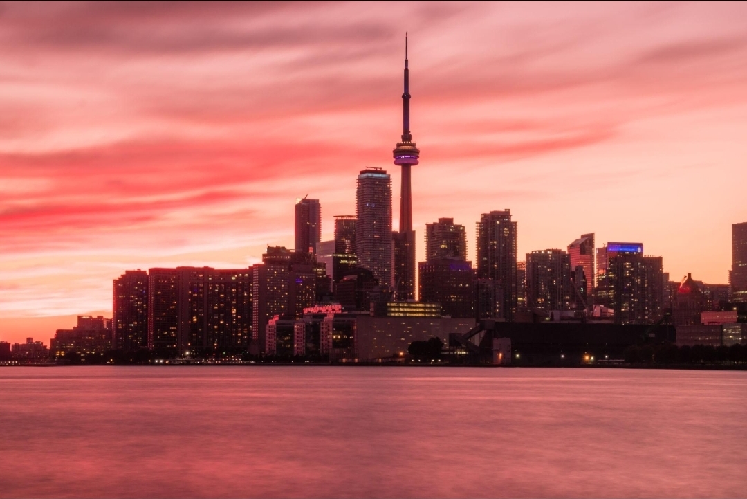 Toronto Tour Guide
